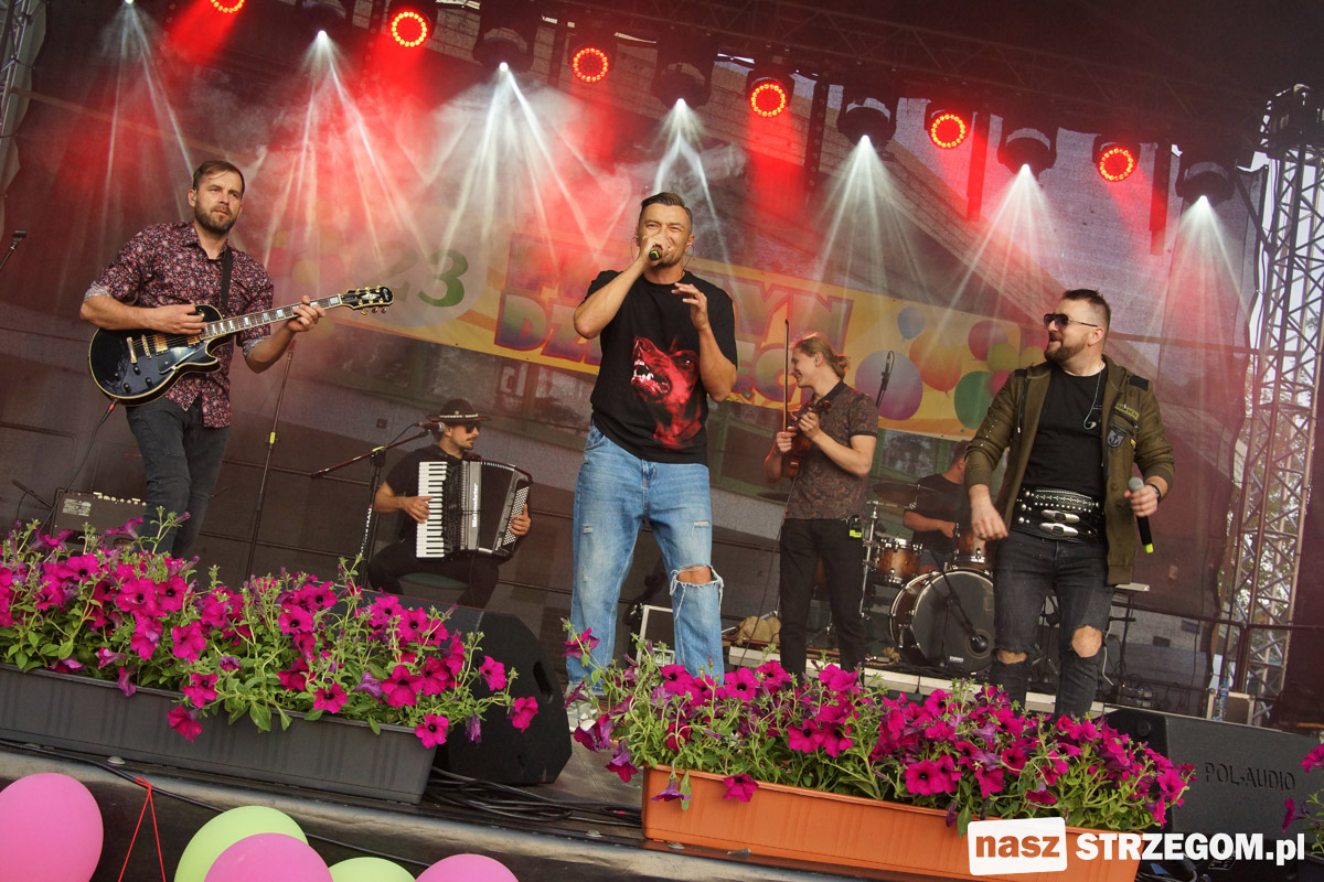 Liber & InoRos - gwiazdą Festynu Dziecięcego w Strzegomiu [FOTO] 